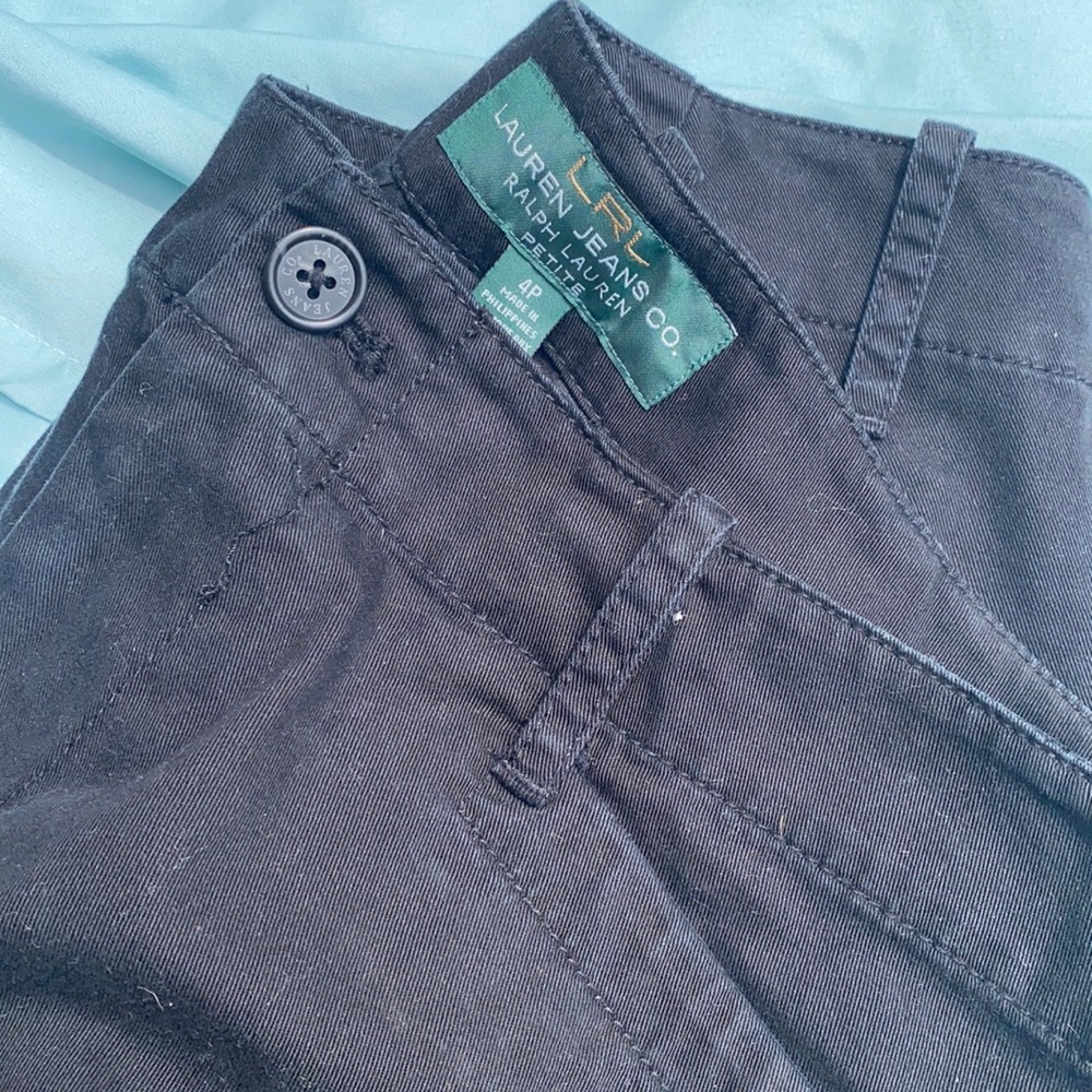 Ralph Lauren shorts sz 4 petite